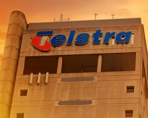 Telstra Group Limited (ASX:TLS) Stock After the Bell (12 Dec 2025): Share Price, Buyback Update, Analyst Forecasts, and What to Watch Before the Next Open
