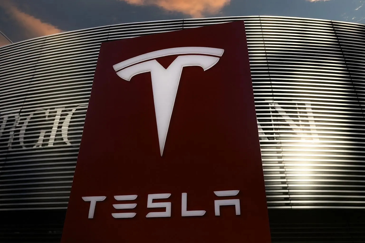 Tesla Stock (TSLA) After Hours on Dec. 12, 2025: Shares Hold Near $459 as Demand Data, Incentives, and Analyst Forecasts Collide Ahead of the Next Open