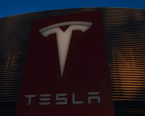 Tesla (TSLA) After Hours on December 9, 2025: Price Action, Fed Jitters, FSD Hype – and What to Watch Before the December 10 Open