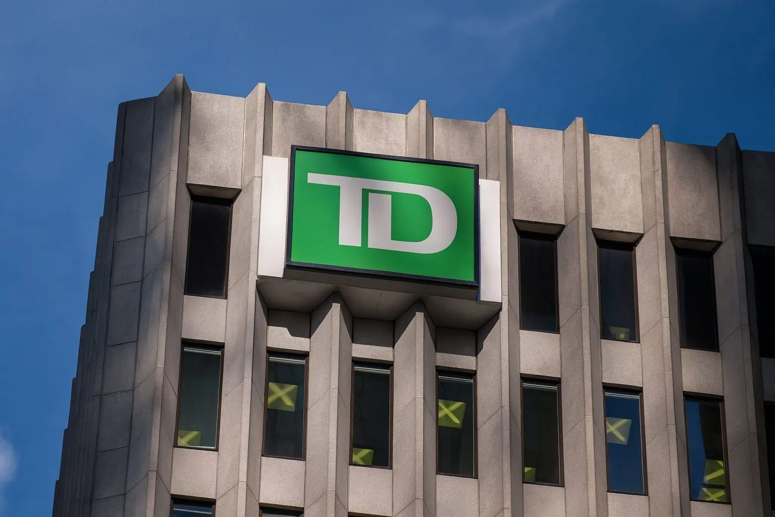 Toronto-Dominion Bank Stock (TD): December 2025 Outlook Ahead of Q4 Earnings, AML Overhang and Dividend Growth