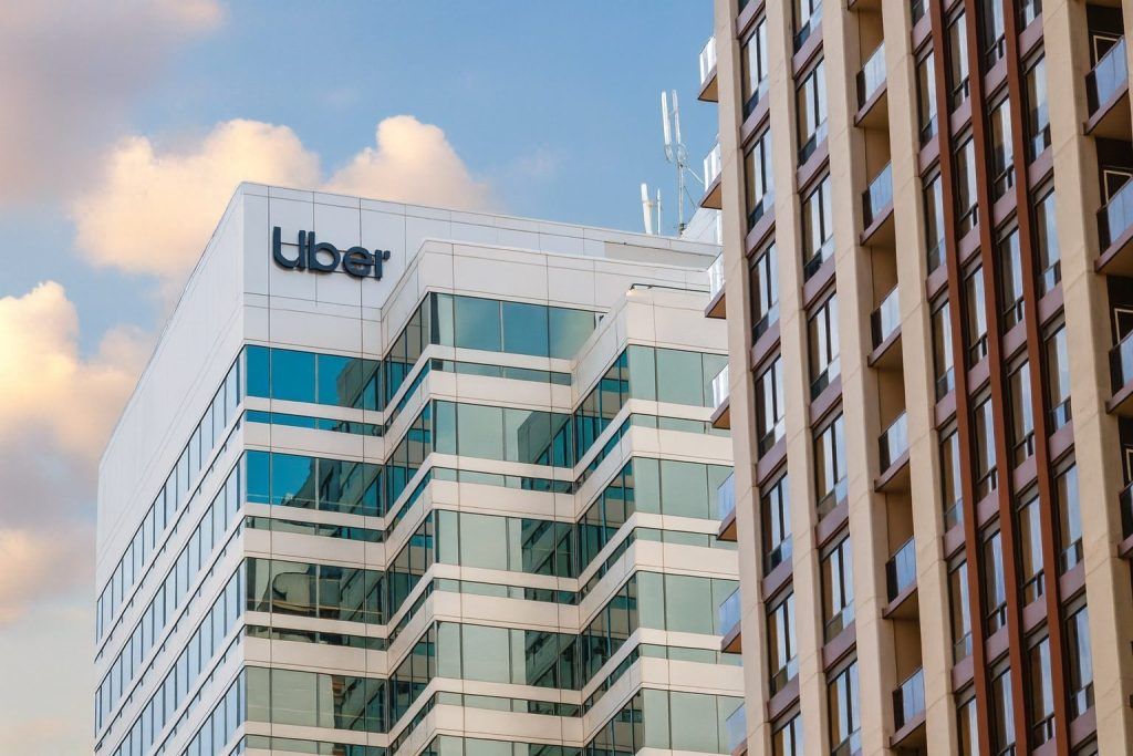 Uber Stock (UBER) Today: FTC Complaint, Robotaxi Expansion in Dubai and Abu Dhabi, EV Incentive Shift, and Wall Street Forecasts (Dec. 15, 2025)