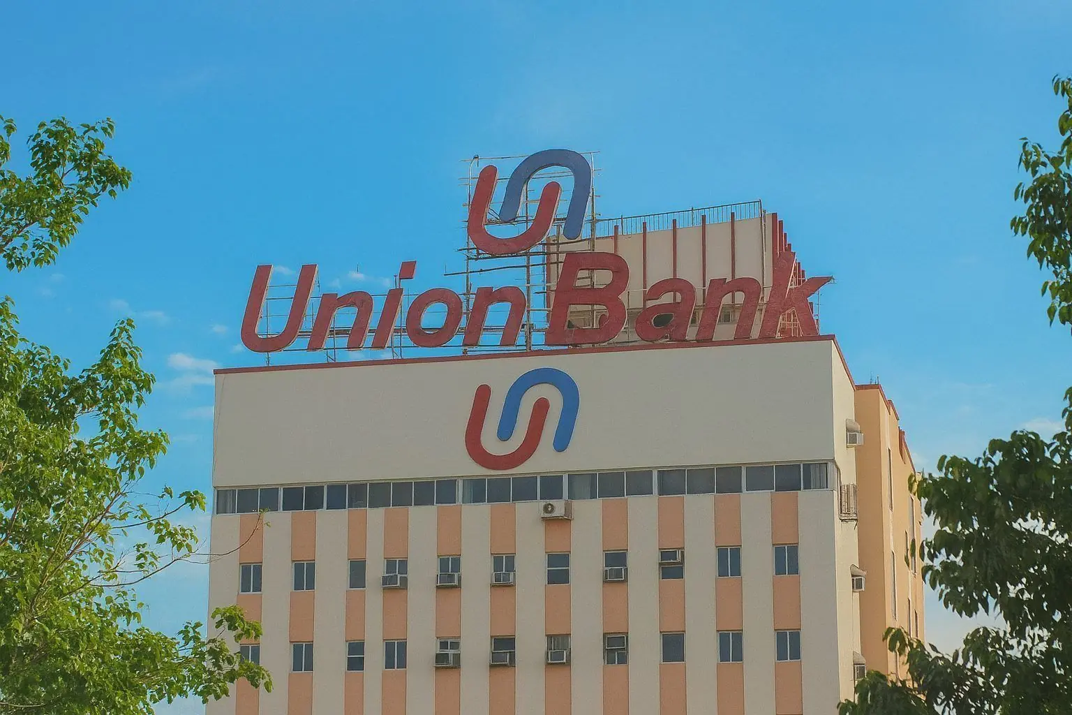 Union Bank of India Share Price Today: PSU Lender Near 52‑Week High on Heavy Volumes, Analyst Targets and RBI Penalties in Focus