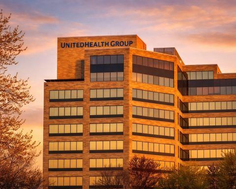UnitedHealth Group Stock (UNH) Today: Price, Breaking News, Analyst Forecasts, and What Investors Should Watch Into the Close