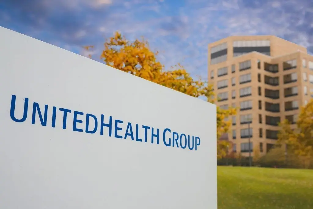 UnitedHealth Group (UNH) Stock News Today: DOJ Amedisys Ruling, Optum Lawsuit Risks, and Analyst Forecasts (Dec. 12, 2025)