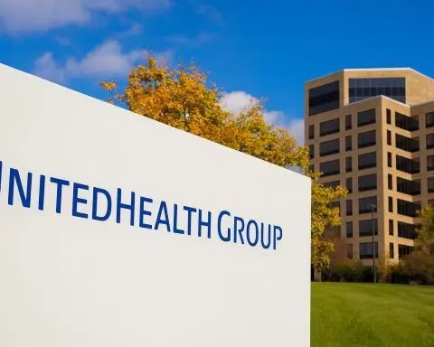 UnitedHealth Group (UNH) Stock Outlook After the November 21 Rebound: Can the Healthcare Giant Regain Its Swagger in 2026?