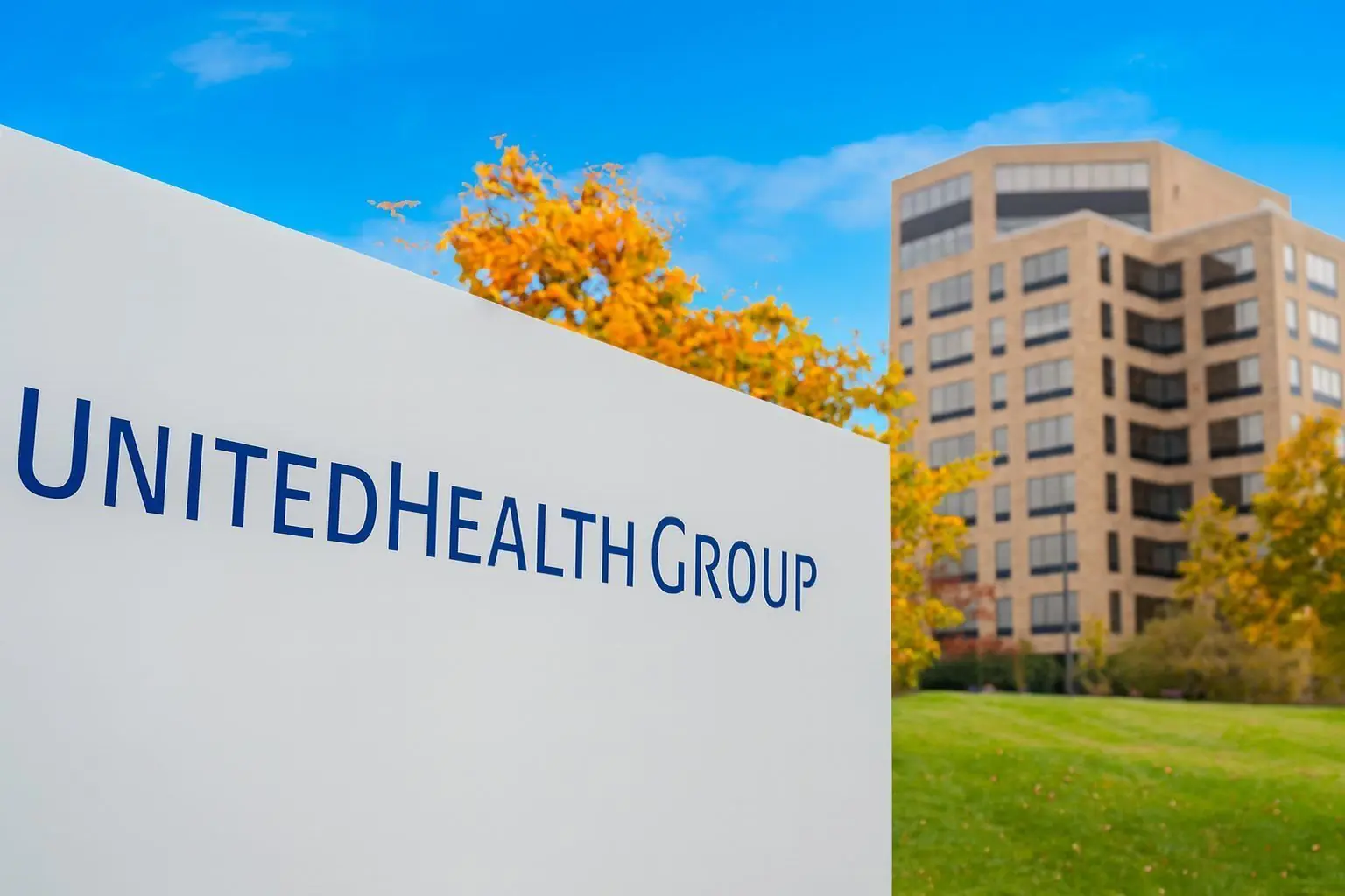 UnitedHealth Group (UNH) Stock Surges as Wall Street Backs 2026 Turnaround – Price, Outlook and Key Risks