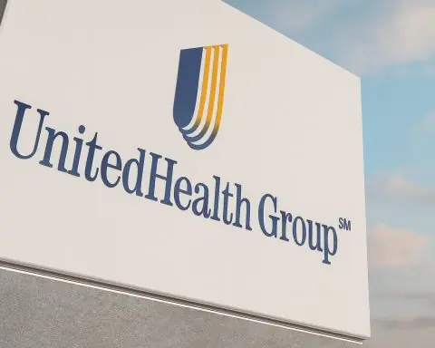 UnitedHealth (UNH) stock slips as Congress summons CEO; investors eye earnings date