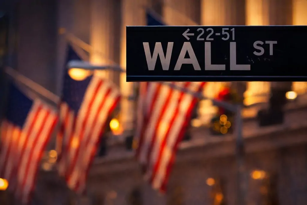 US Stock Market Today (Dec. 22, 2025, 10:16 a.m. ET): Dow, S&P 500 and Nasdaq Rise as Tech Rebound Builds Into Holiday Week