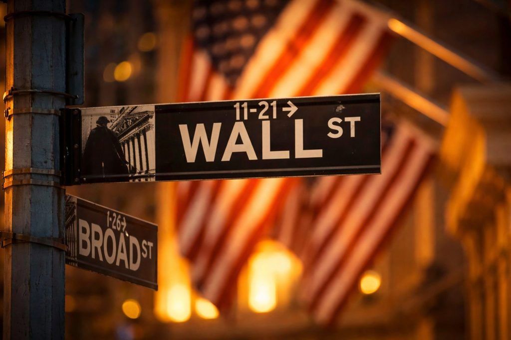 US Stock Market Today: S&P 500 Near Record as Santa Rally Watch Begins; AI Stocks Rebound and 2026 Forecasts Split