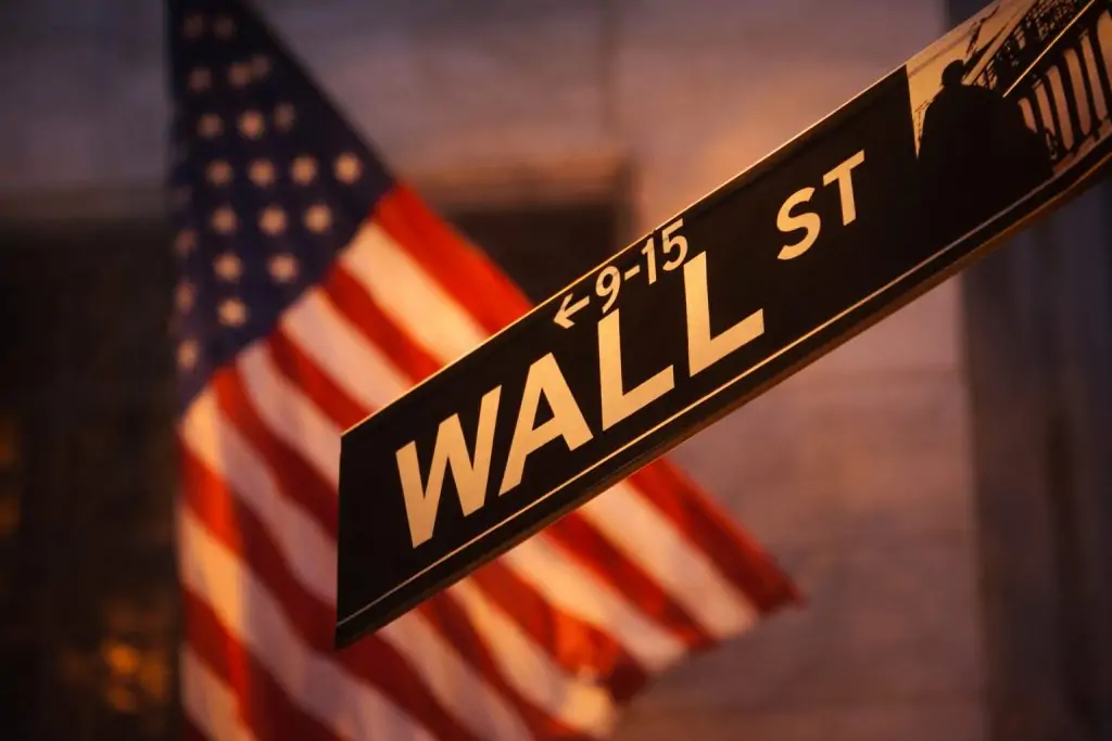 US Stock Market Today: Wall Street Closed Sunday as S&P 500 Nears 7,000 — Key News, Fed Minutes Preview, and What to Watch Before Monday’s Open