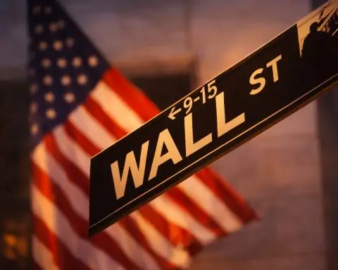 US Stock Market Today: Wall Street Closed Sunday as S&P 500 Nears 7,000 — Key News, Fed Minutes Preview, and What to Watch Before Monday’s Open