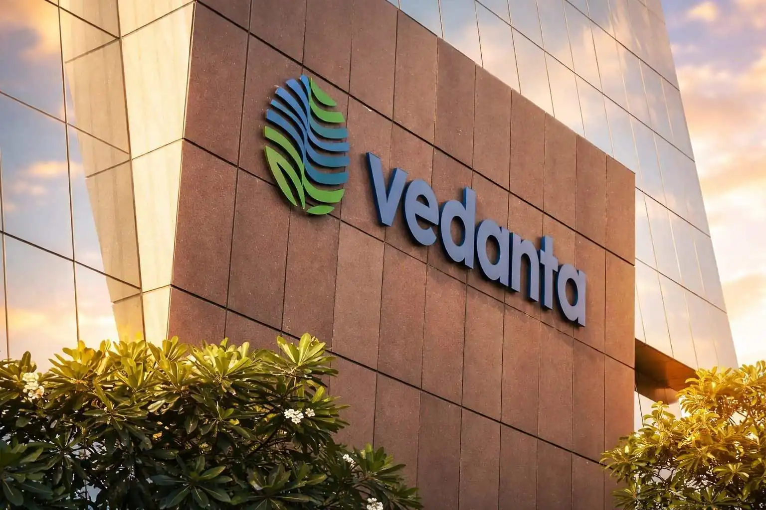 Vedanta share price ends near a 52-week high — what traders will watch on Monday