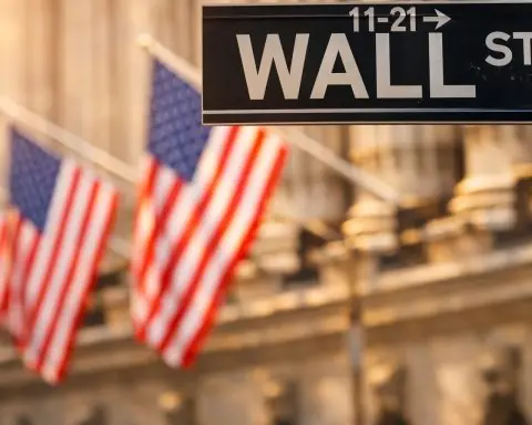 Venezuela, Fed bets and jobs data loom: What to know before U.S. stocks open Monday