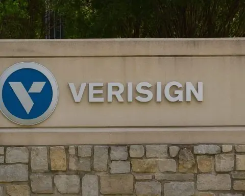 VeriSign (VRSN) Stock Outlook Before the December 1, 2025 Open: Price, Latest News and Analyst Forecasts