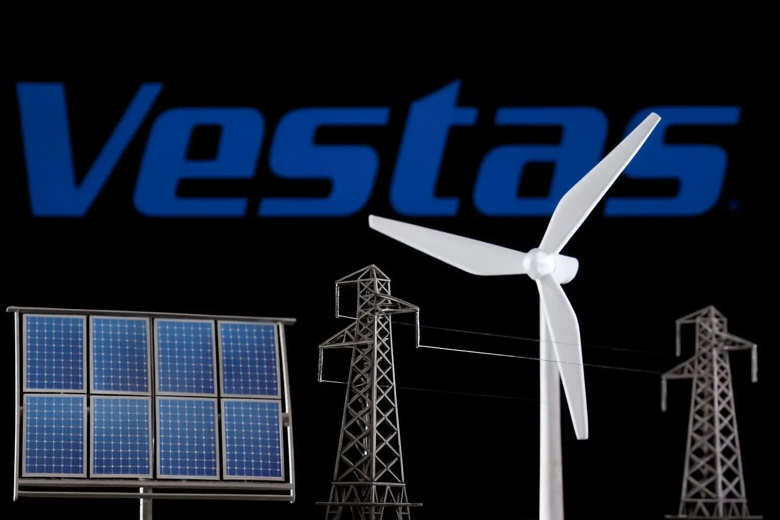 Vestas Wind Systems (VWS, VWDRY) Stock Outlook December 2025: Rally, Buyback and a Big 2026 Test for Offshore Wind