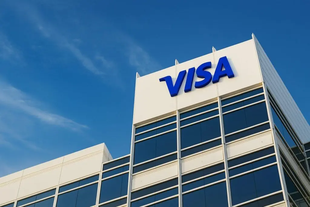 Visa Stock Outlook 2026: Is NYSE: V a Buy After Q4 2025 Earnings, Stablecoin Pilots and Swipe‑Fee Deal?