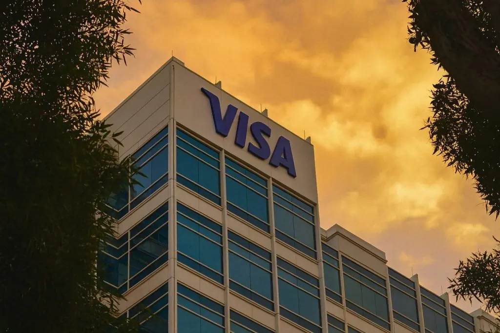 Visa Stock Outlook December 2025: Dividend Hike, Stablecoin Push and 2026–2030 Forecasts for NYSE: V