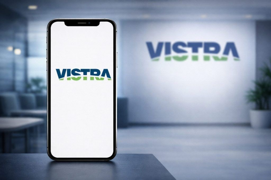 Vistra (VST) Stock Slides After JPMorgan Target Cut as PJM Capacity Auction Looms — News, Forecasts, and Key Levels to Watch on Dec. 17, 2025