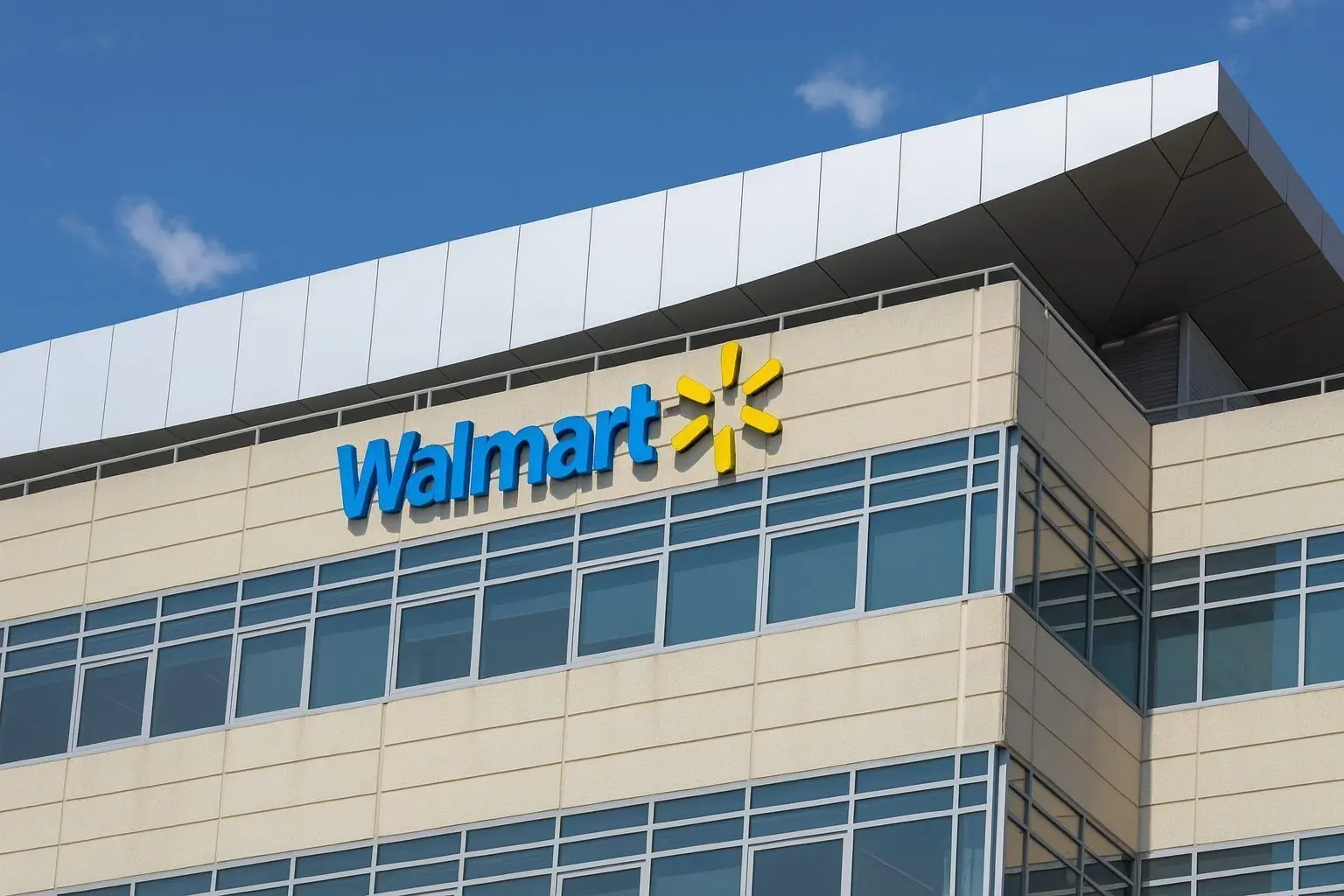 Walmart Stock (WMT) News Today: Nasdaq Move, CEO Transition, Holiday Momentum and Fresh Analyst Targets (Dec. 15, 2025)