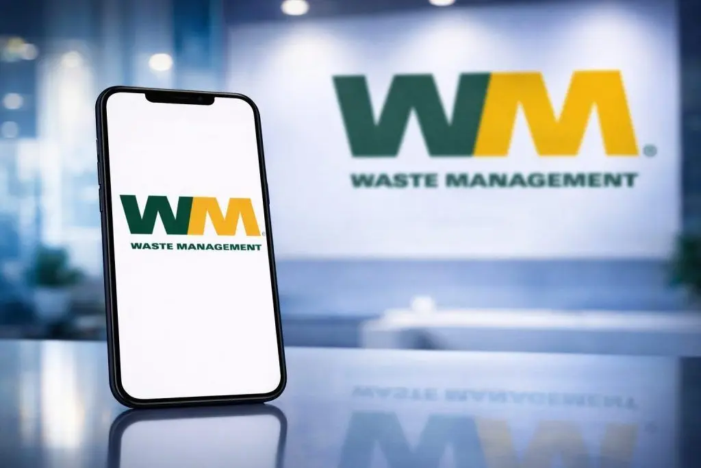 Waste Management (WM) Stock News on Dec. 24, 2025: Institutional Buys, Employee Trading Blackout, and a 2026 Dividend-and-Buyback Push