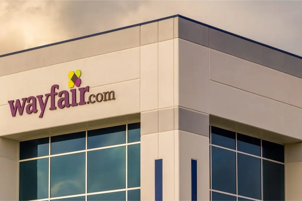 Wayfair (W) Stock: 2025 Rally, Jefferies Downgrade and New Wall Street Forecasts – Latest News as of December 7, 2025