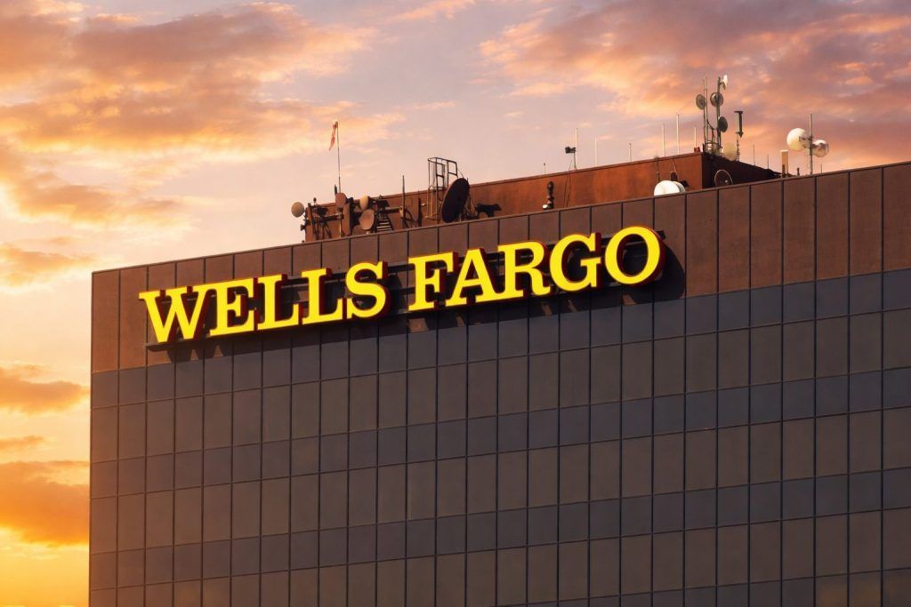 Wells Fargo Stock (WFC): What to Know Before the U.S. Market Opens on Dec. 22, 2025
