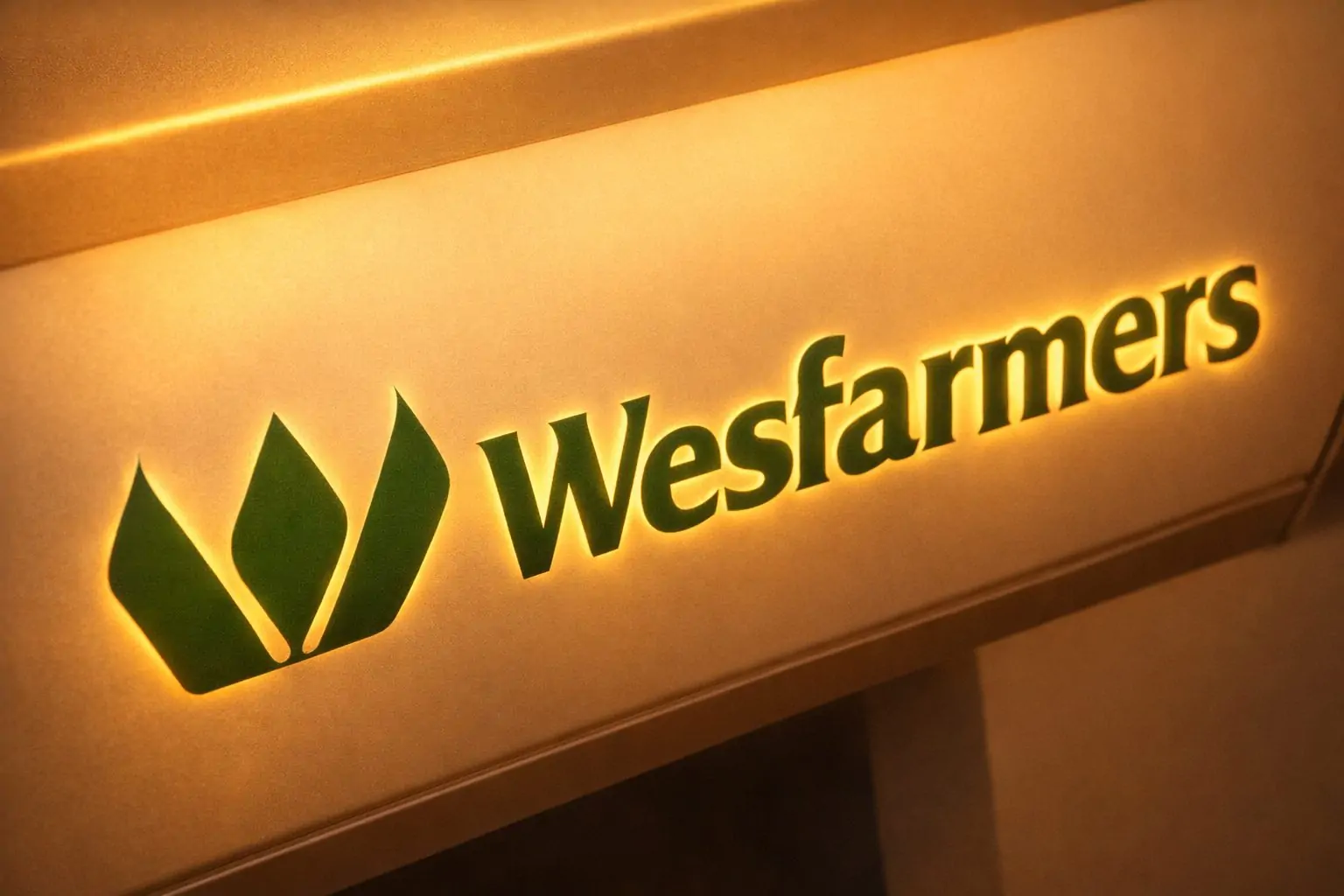 Wesfarmers (ASX:WES) share price steadies near A$81 as AI rollout and Priceline receivership reshape the 2026 outlook
