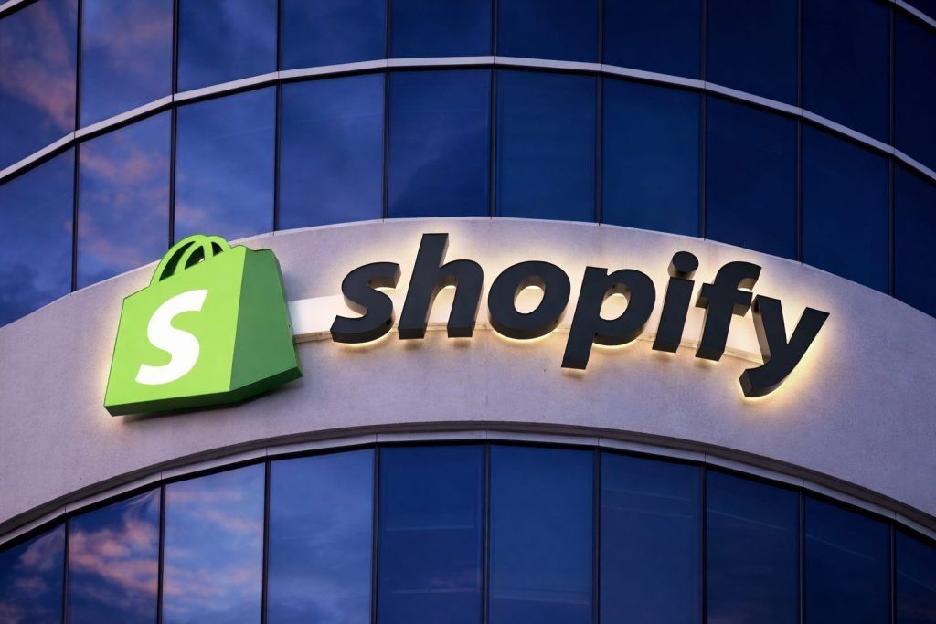Why Shopify stock is down today: Canadian court order keeps CRA data fight in focus