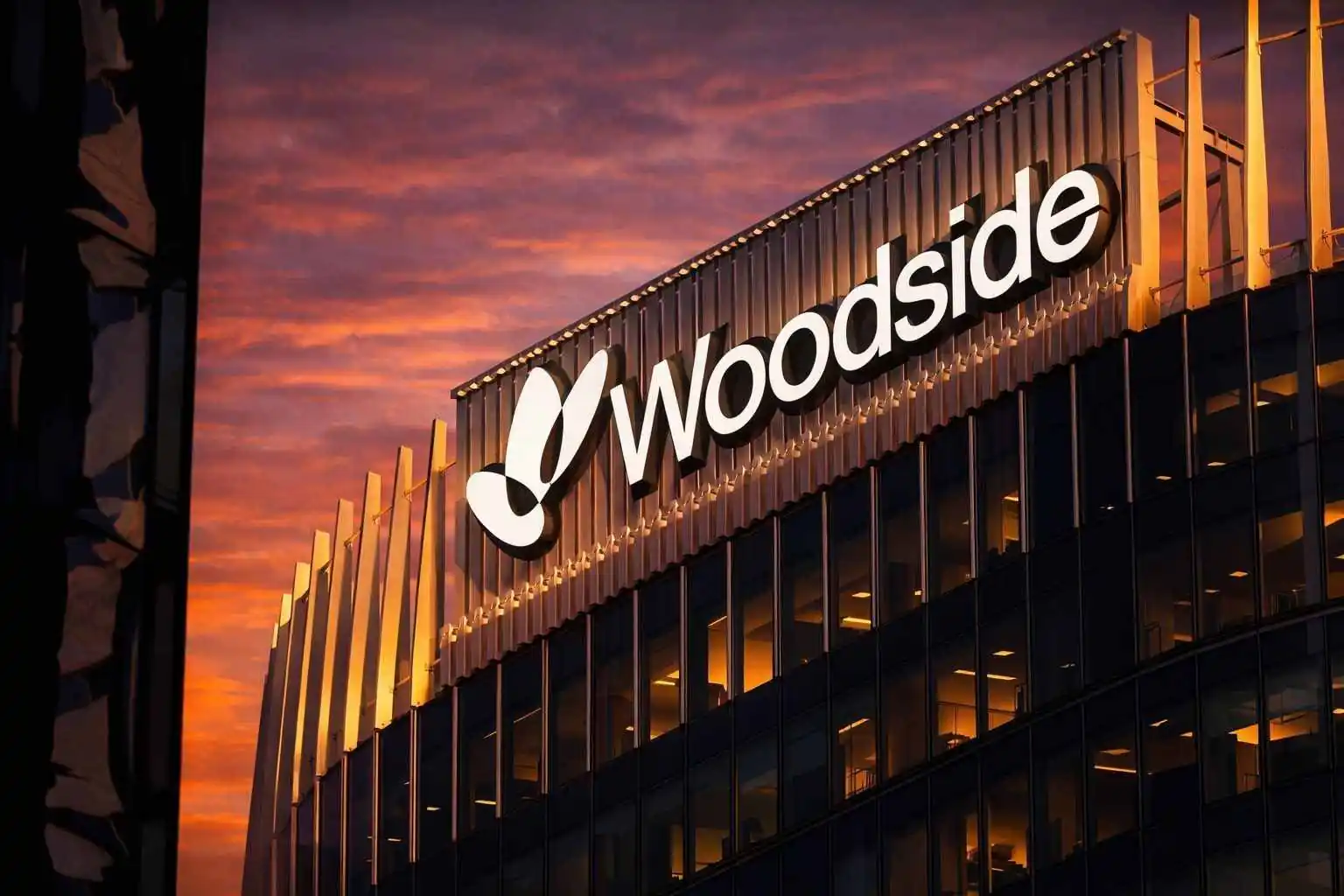 Woodside Energy share price nudges higher on ASX as oil slips — what to watch next