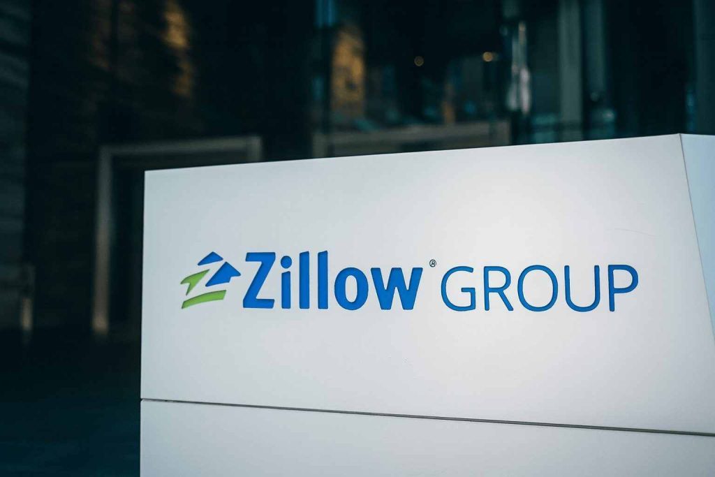 Zillow (Z) Stock Slides on Dec. 15, 2025 as Google Tests Real Estate Listings: Analyst Forecasts, Risks, and What Comes Next