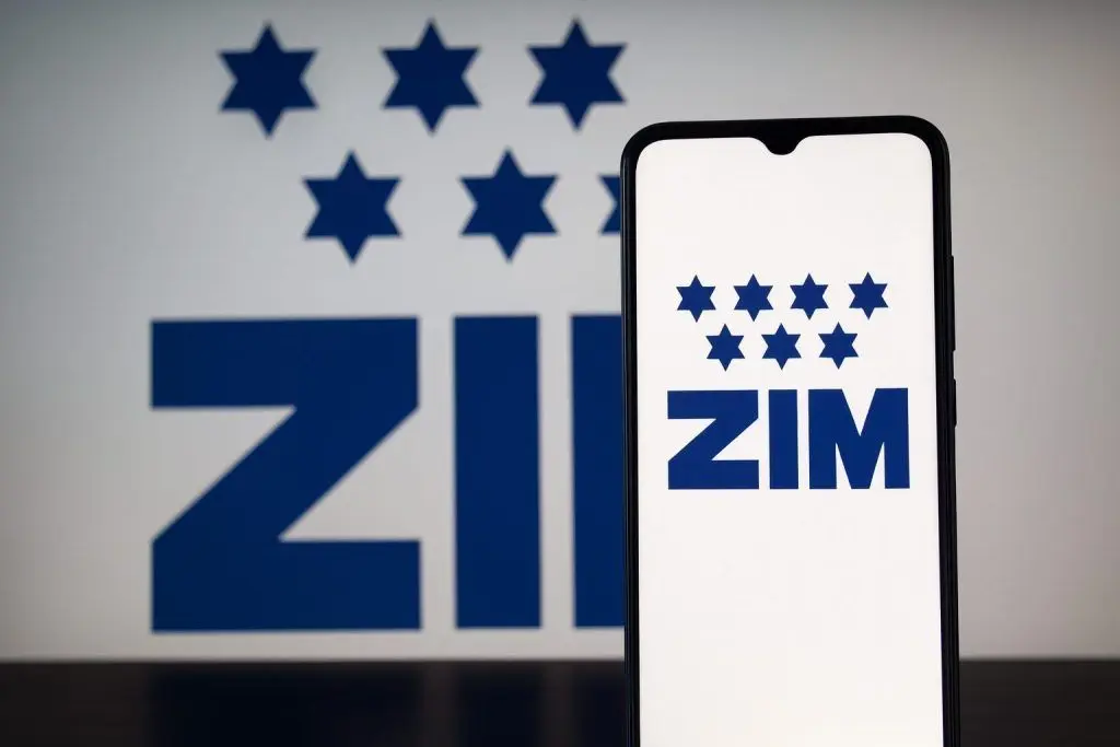 ZIM Integrated Shipping (NYSE: ZIM) Stock: Buyout Bids, Big Dividends and a Volatile 2026 Outlook