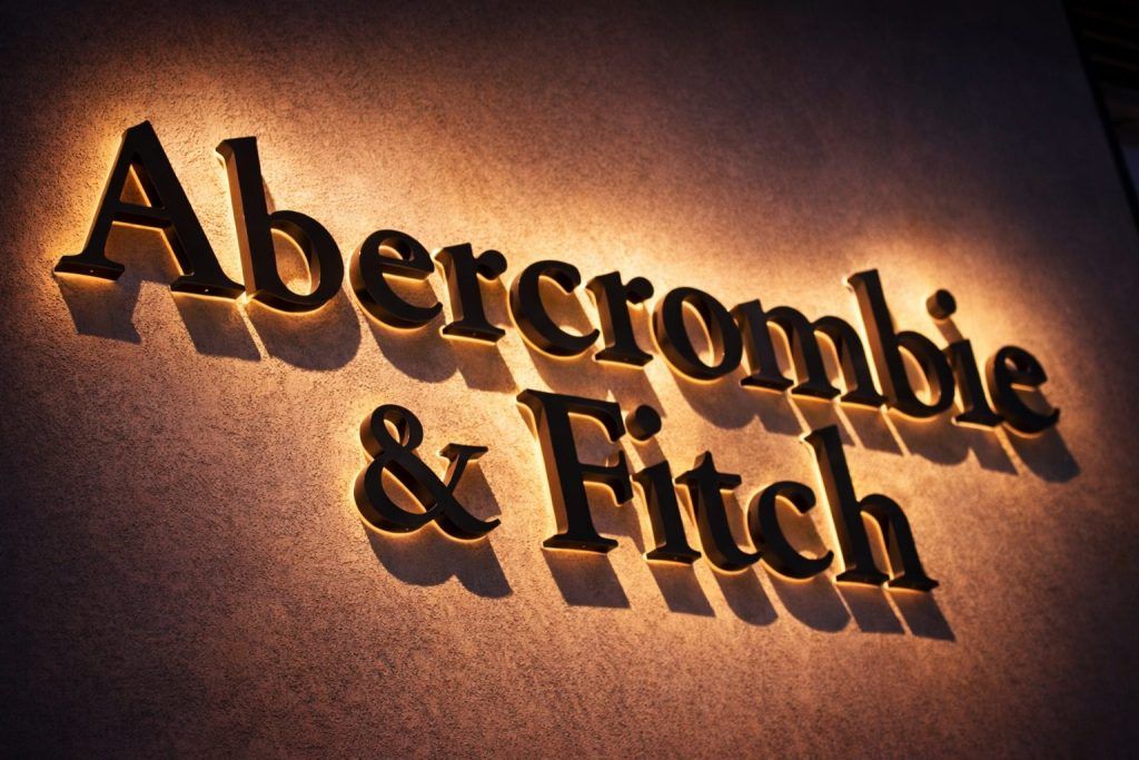 Abercrombie & Fitch stock dives after holiday update trims sales outlook — what investors watch next