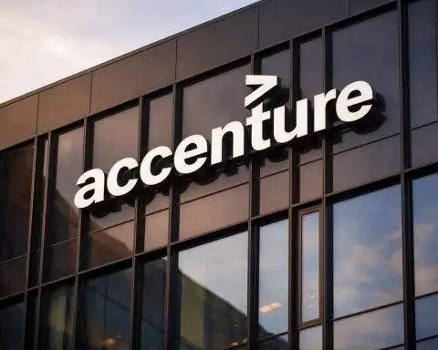 Accenture stock slides in New York: traders weigh Sovereign AI deal and fresh Buy call