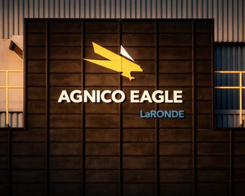 Agnico Eagle stock today: AEM dips into the New Year as Wall Street shuts for the holiday