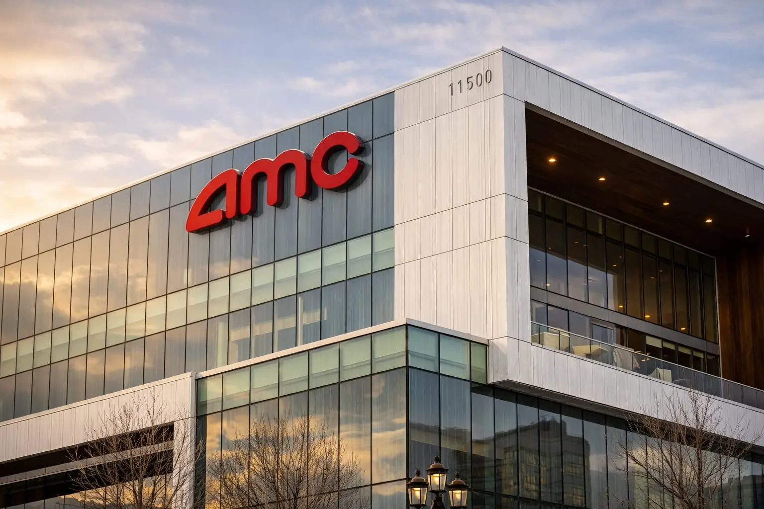 AMC stock price in focus: short interest nearly doubles as options expiry looms