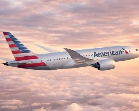 American Airlines stock holds steady premarket as Delta jolts airline shares and Barclays lifts target