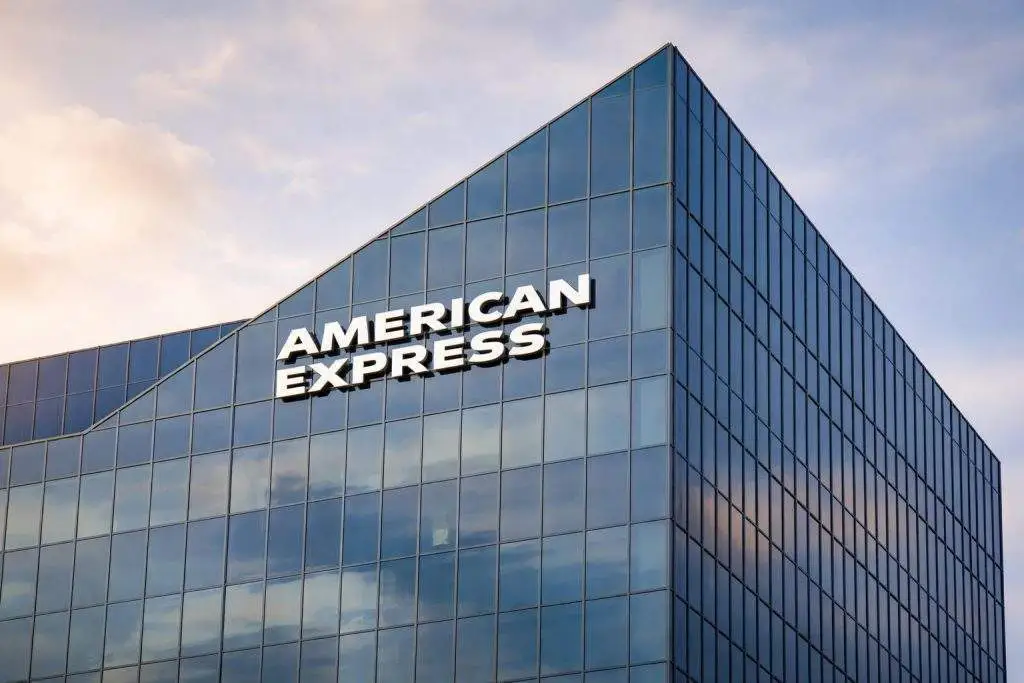American Express stock rebounds before the long weekend as Trump’s rate-cap plan stays in play