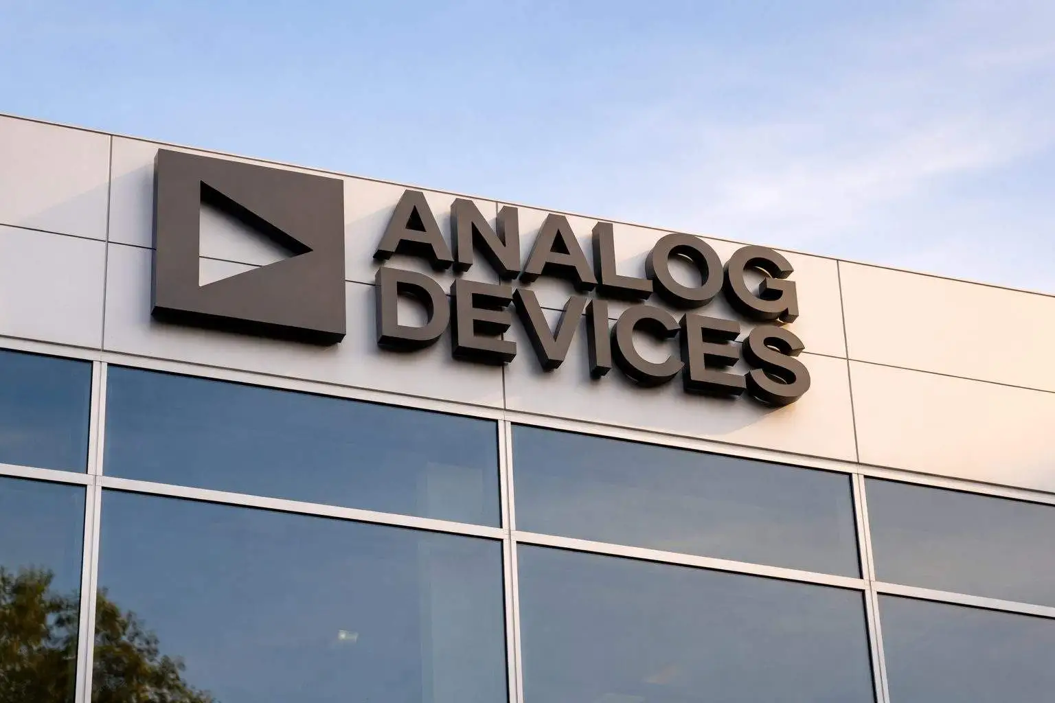 Analog Devices stock price: ADI in focus as tariff threat jars futures ahead of Tuesday reopen
