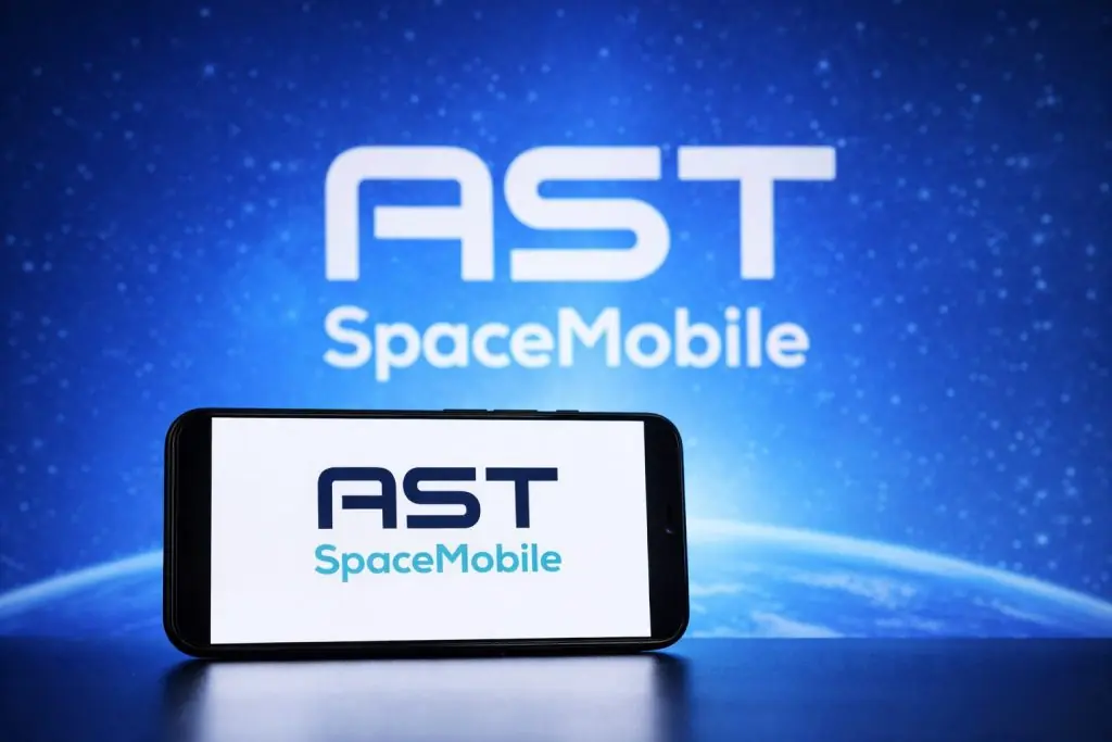 AST SpaceMobile stock jumps on BofA target hike as valuation fight widens
