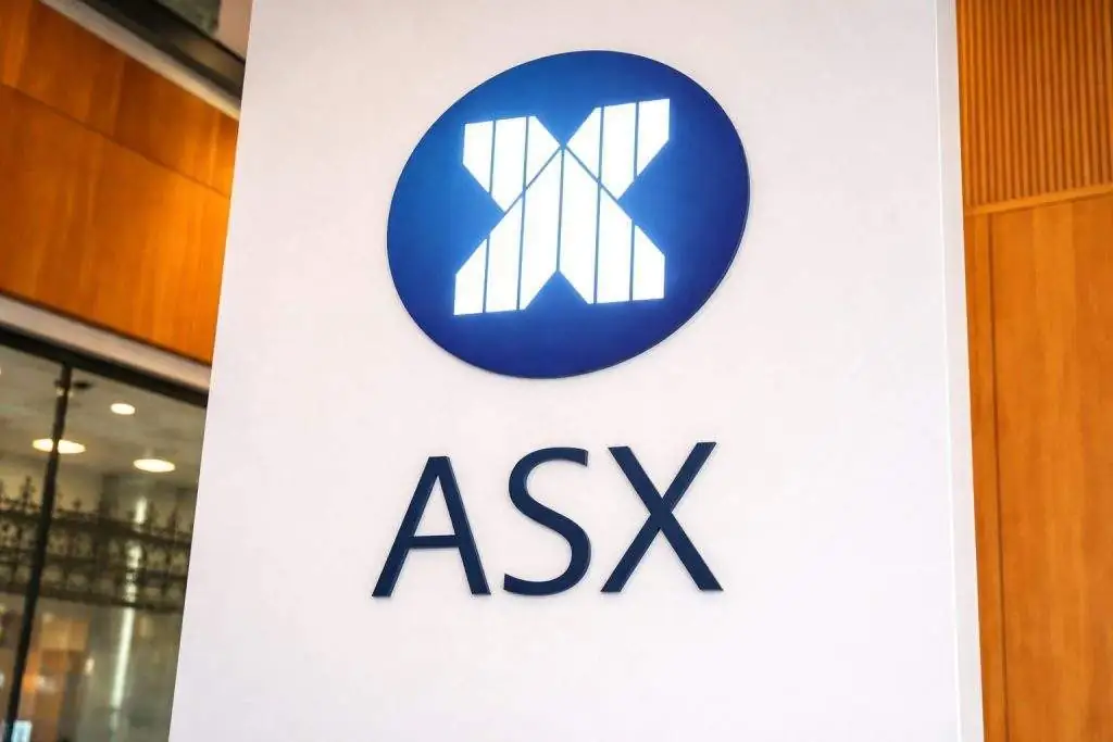 ASX 200 hits three-month high as miners ride record gold and BHP retakes top spot
