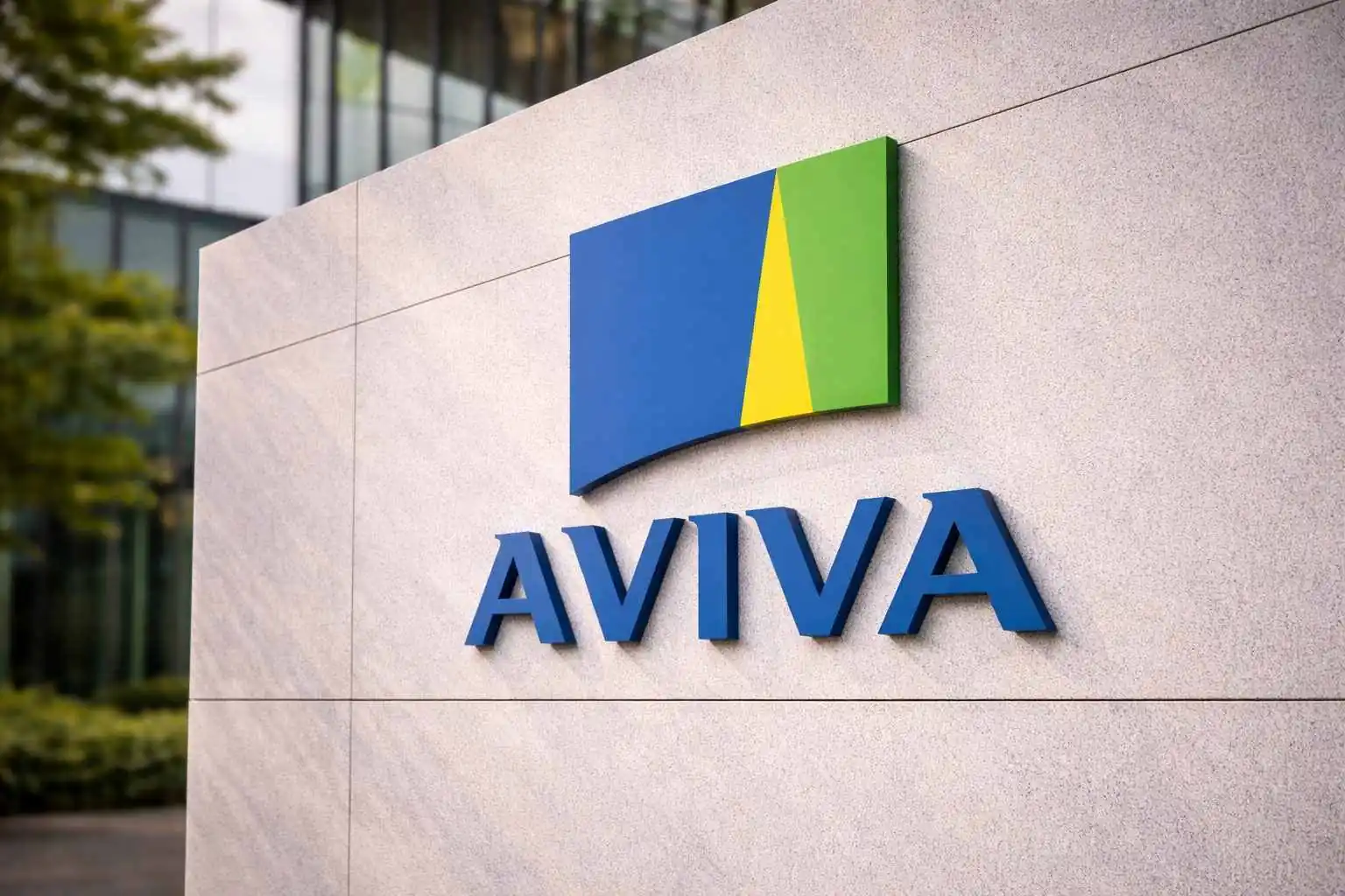 Aviva share price slumps 5% on Friday: what to watch for AV.L before results