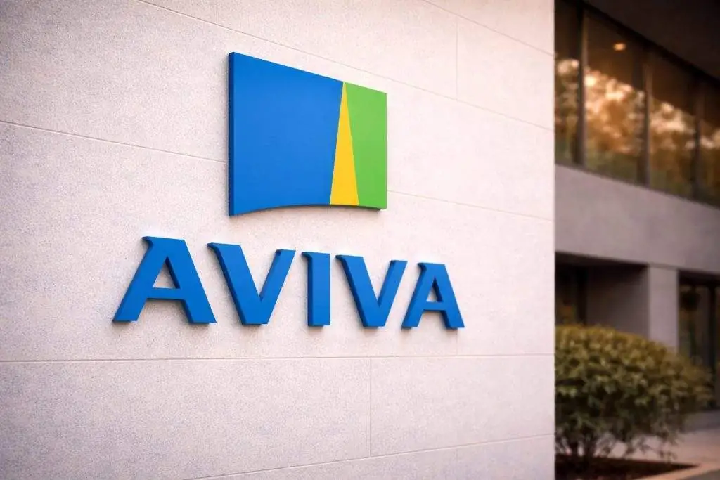 Aviva share price ticks up after UBS backs the insurer — what to watch before March results