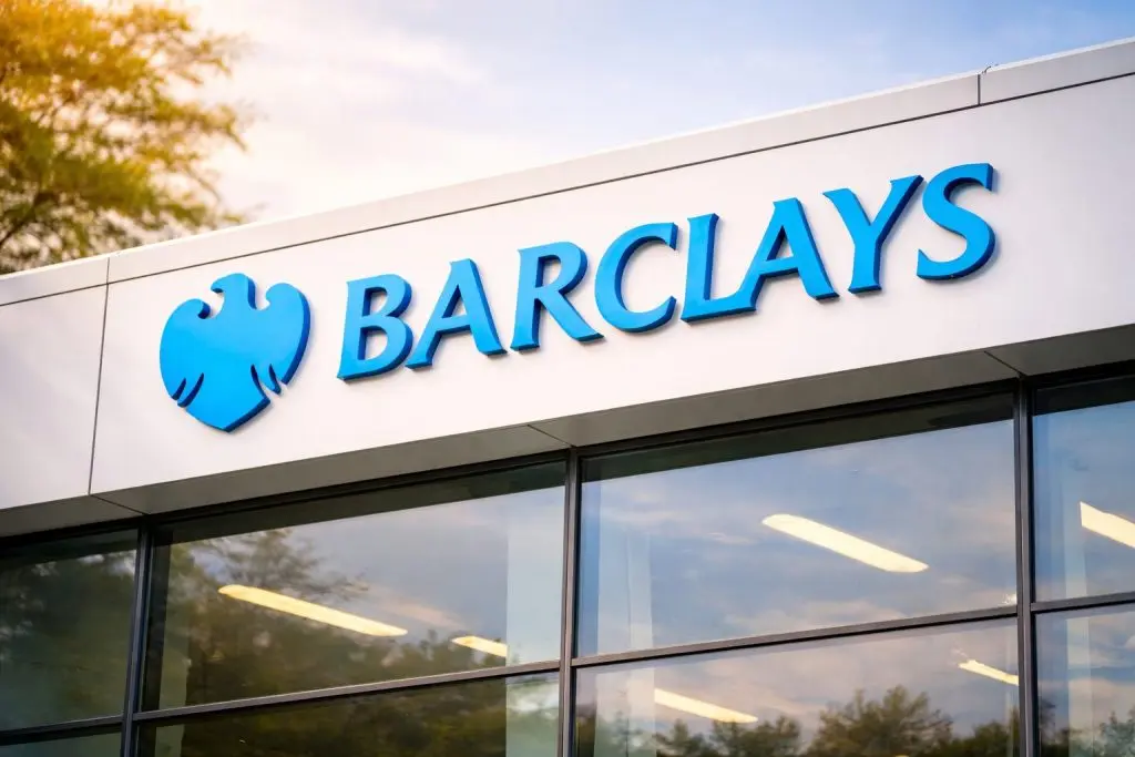 Barclays share price near a 52-week high — what to watch before markets reopen
