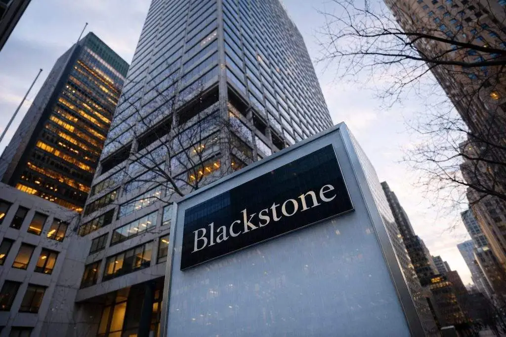Blackstone stock heads into long weekend after Friday jump, with Fed and earnings in focus