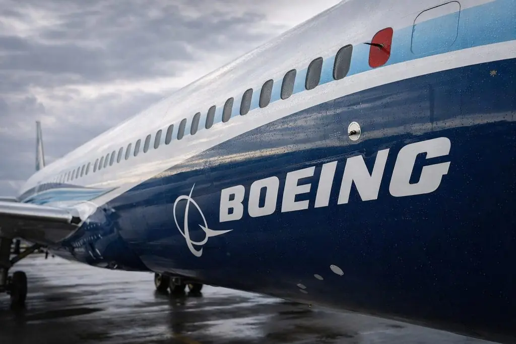 Boeing (BA) stock climbs on delivery surge, Delta Dreamliner deal and ACG 737 MAX order