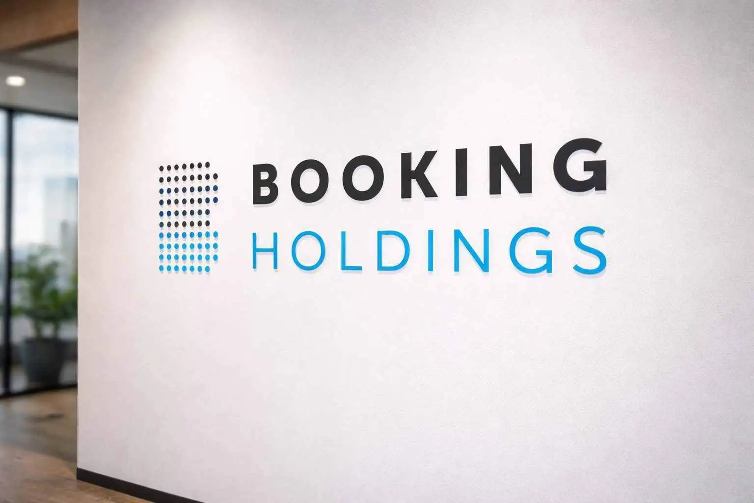 Booking Holdings (BKNG) stock price rises into the close as Fed week kicks off — what investors watch next