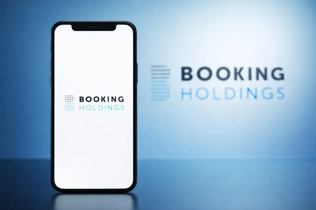 Booking Holdings (BKNG) stock today: Insider-sale notice surfaces as shares slip into weekend