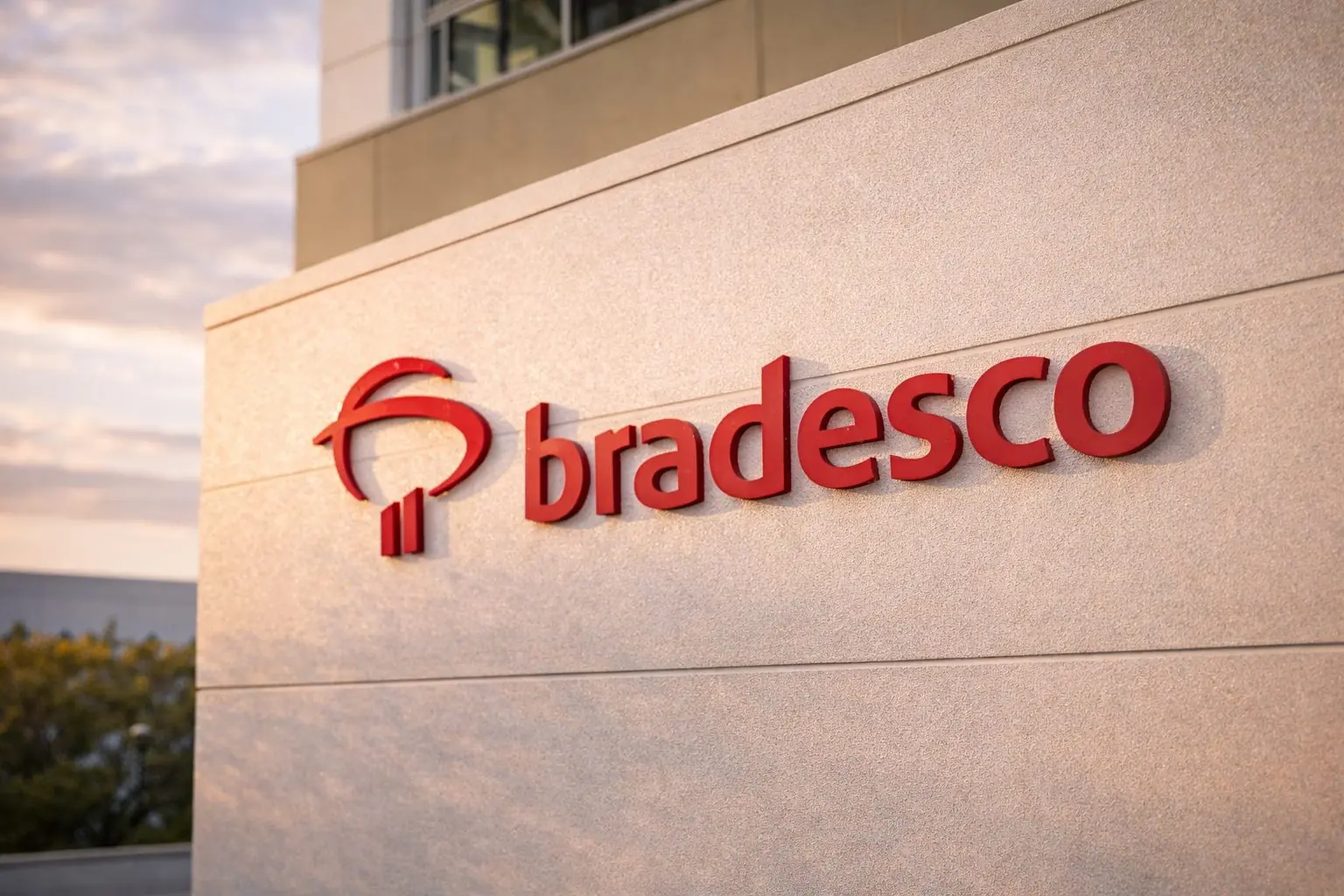 Bradesco stock price hovers near a 52-week high as Brazil rate decision nears, earnings next week
