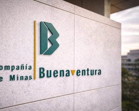 Buenaventura (BVN) stock jumps as gold tops $5,100 — what to watch next