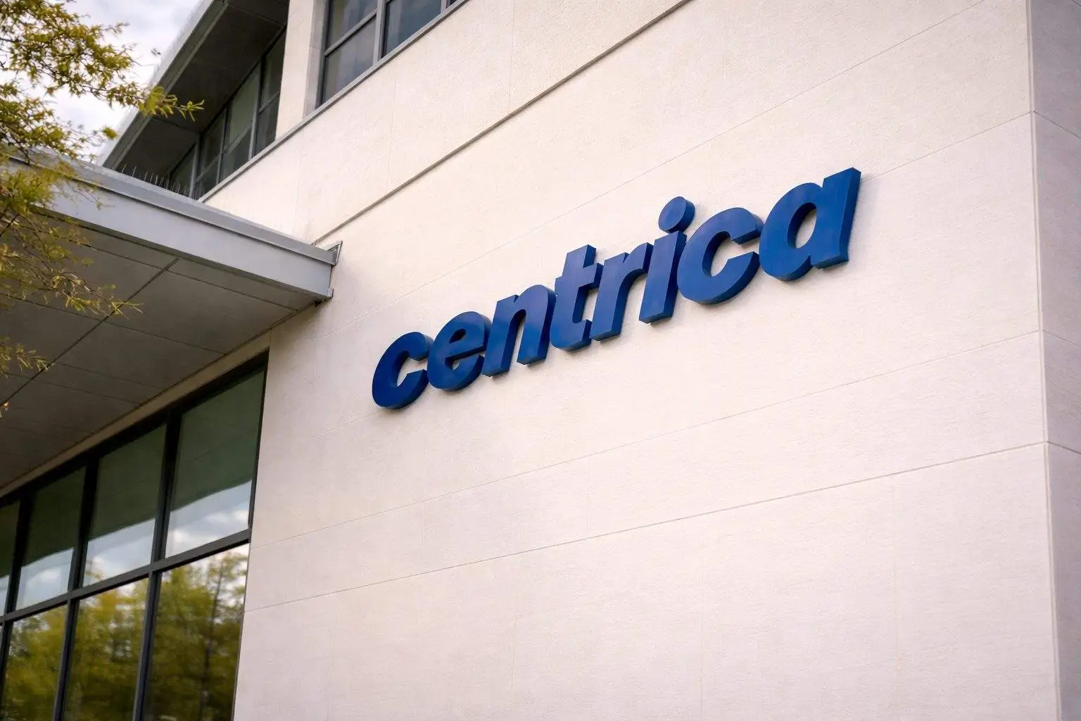 Centrica share price slips as Which? names British Gas among worst suppliers and tariff jitters hit London